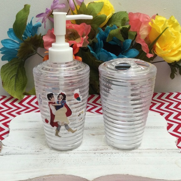 Beauty and the Beast soap dispenser/toothbrush holder/ Bathroom access… - Picture 3 of 3